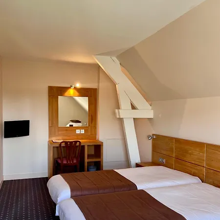 Logis Hotel Restaurant Du Labrador Saint-Benoît-sur-Loire Esterno foto