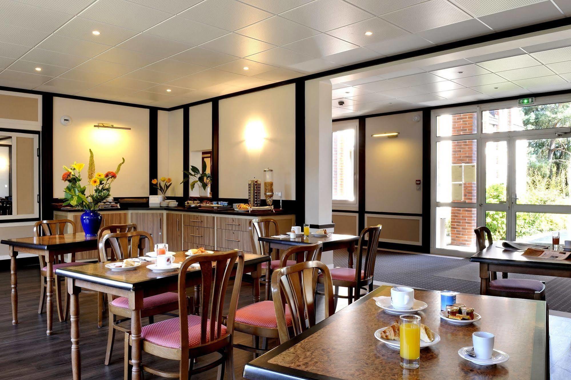 Logis Restaurant Du Labrador 3*